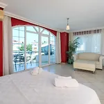 酒店 Seahorse Deluxe 迪迪姆