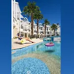 Seahorse Deluxe 3* 迪迪姆