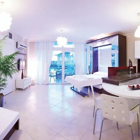 Hotel Seahorse Deluxe 3*