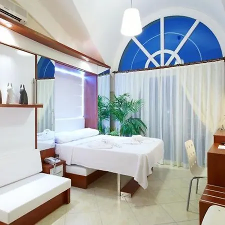 Seahorse Deluxe 3*