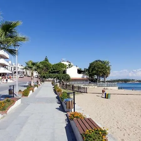 Seahorse Deluxe Отель