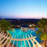 Seahorse Deluxe Hotel 3*