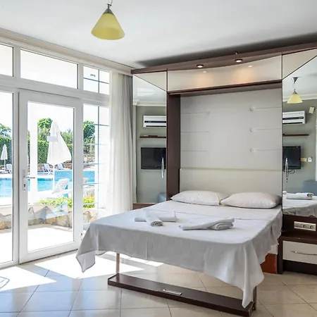 Seahorse Deluxe 3*